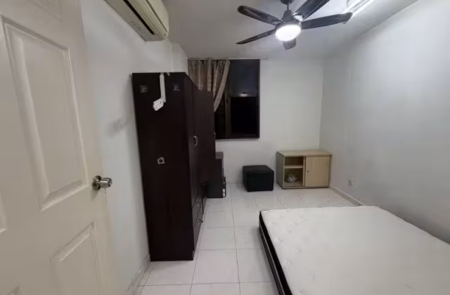单间出租 • 后港 • 357 Admiralty Drive • S$950 • 3房(2臥室) • 普通房