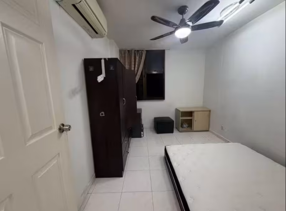 单间出租 • 后港 • 357 Admiralty Drive • S$950 • 3房(2臥室) • 普通房 照片