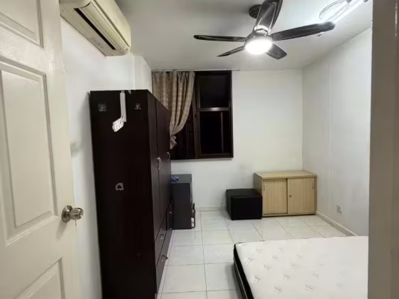 单间出租 • 后港 • 357 Admiralty Drive • S$950 • 3房(2臥室) • 普通房 照片