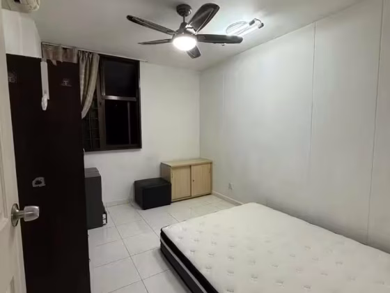 单间出租 • 后港 • 357 Admiralty Drive • S$950 • 3房(2臥室) • 普通房 照片