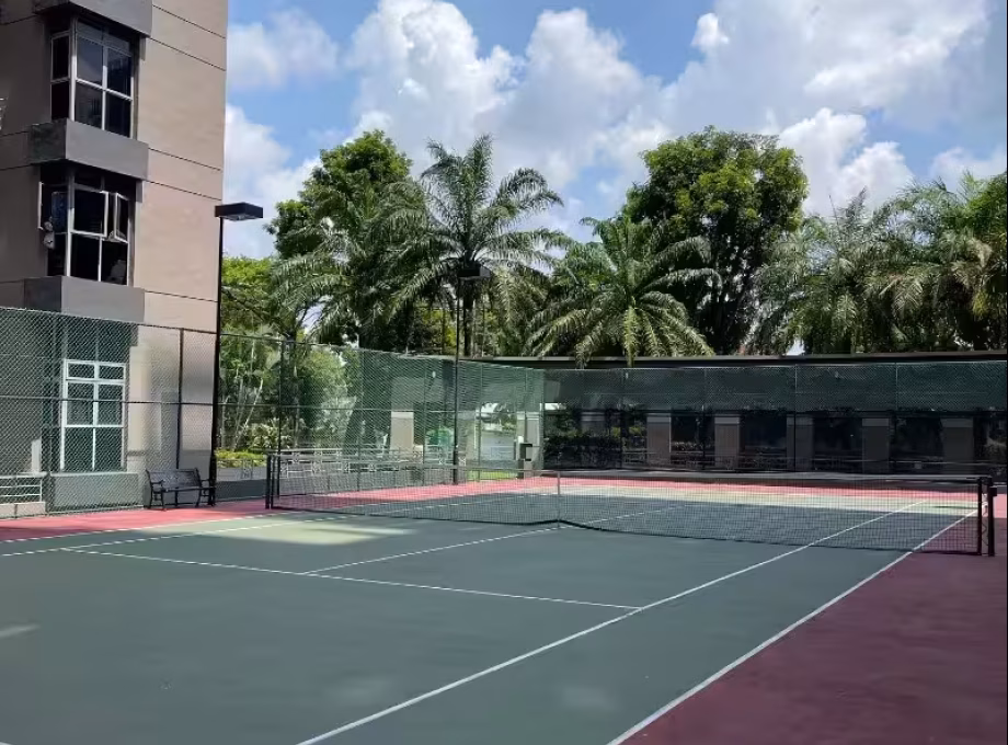 单间出租 • 新加坡河 •  The Florida • S$1750 • 共管公寓 • 主人房 照片