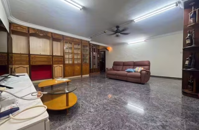 整套出租 • 碧山 • 206B Compassvale Lane • S$3800 • 5房(4臥室) • 