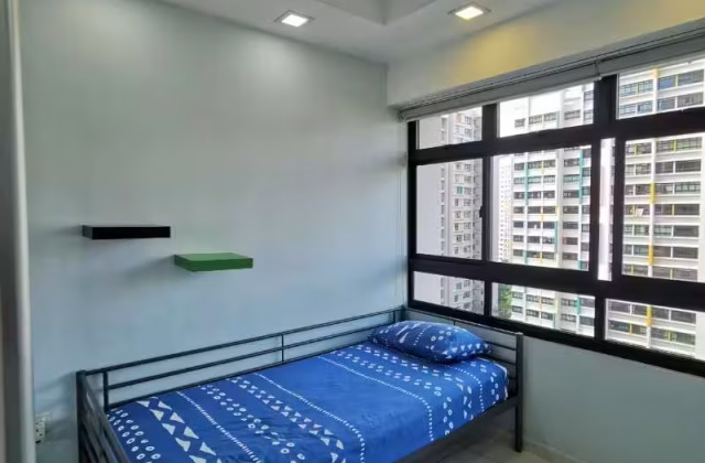单间出租 • 碧山 • 441A Fernvale Road • S$750 • 3房(2臥室) • 普通房