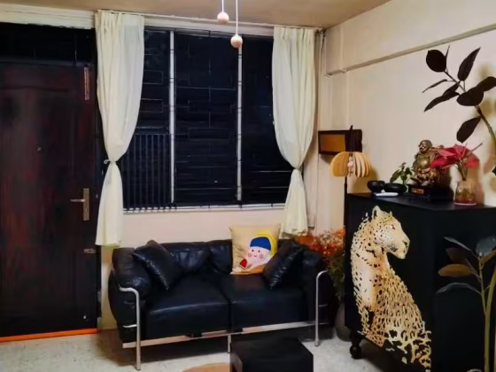 单间出租 • 林厝港 • 186 Boon Lay Avenue • S$1000 • 3房(2臥室) • 普通房 照片