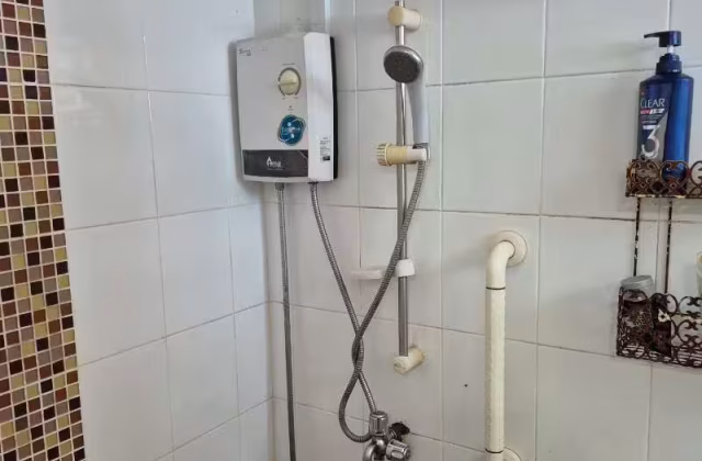 单间出租 • 义顺 • 265 Yishun Street 22 • S$1000 • 4房(3臥室) • 主人房