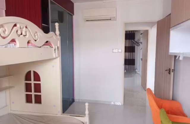 单间出租 • 梧槽 • 638 Yishun Street 61 • S$2000 • 3房(2臥室) • 佣人房