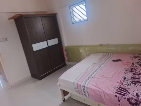 单间出租 • 梧槽 • 638 Yishun Street 61 • S$2000 • 3房(2臥室) • 佣人房 照片