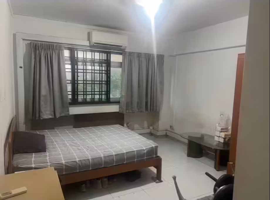 单间出租 • 巴西立 • 272 Pasir Ris Street 21 • S$1400 • 4房(3臥室) • 主人房 照片