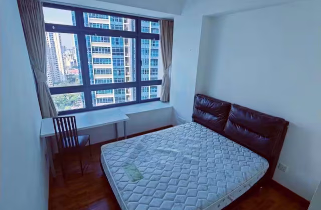 单间出租 • 加冷 •  City Square Residences • S$1600 • 共管公寓 • 普通房