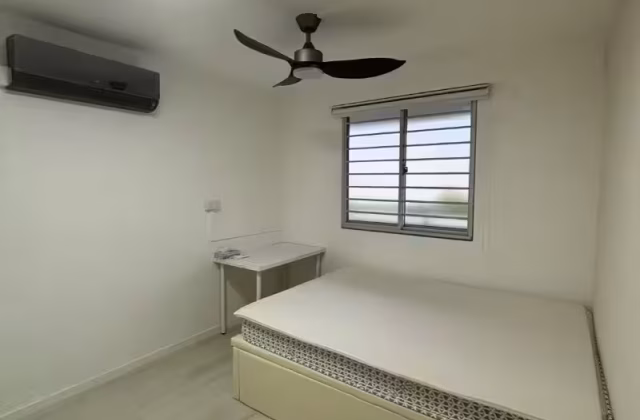 单间出租 • 马林百列 • 23 Toa Payoh East • S$1350 • 3房(2臥室) • 普通房
