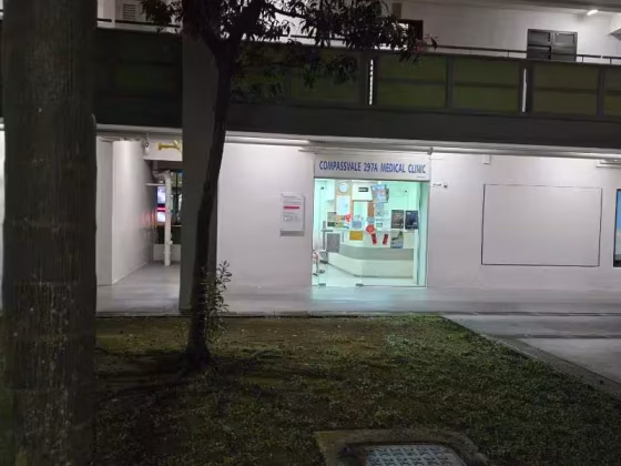 单间出租 • 盛港 • 297A Compassvale Street • S$700 • 4房(3臥室) • 普通房 照片