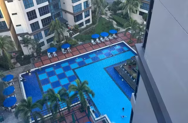 单间出租 • 蔡厝港 •  Regent Grove • S$950 • 住宅公寓 • 普通房
