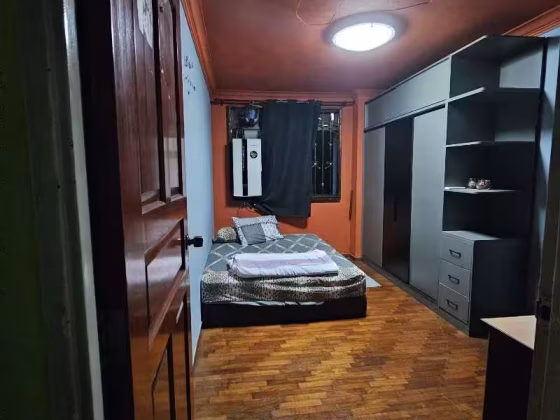 单间出租 • 林厝港 • 271A Jurong West Street 24 • S$1000 • 4房(3臥室) • 普通房 照片