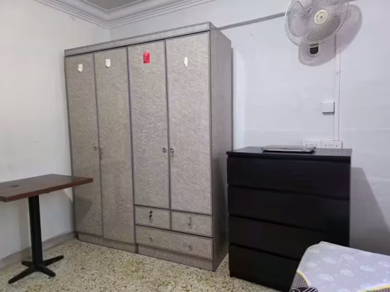 单间出租 • 乌节 • 324 Ang Mo Kio Avenue 3 • S$850 • 4房(3臥室) • 普通房 照片