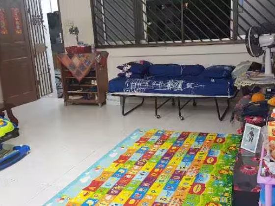 单间出租 • 梧槽 • 621 Yishun Ring Road • S$1000 • 4房(3臥室) • 普通房 照片