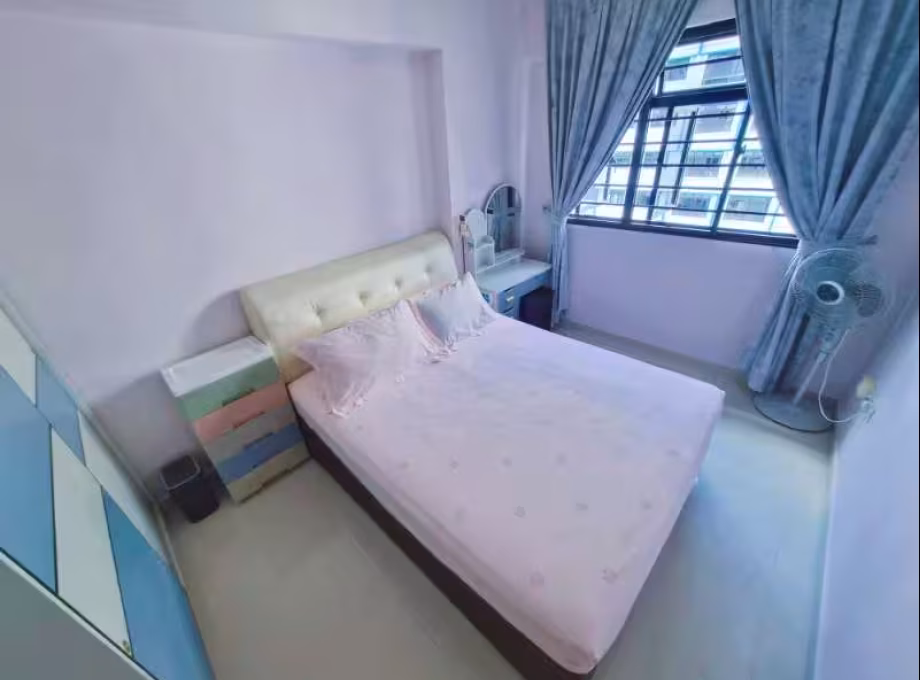 单间出租 • 林厝港 • 196A Boon Lay Drive • S$1200 • 3房(2臥室) • 普通房 照片
