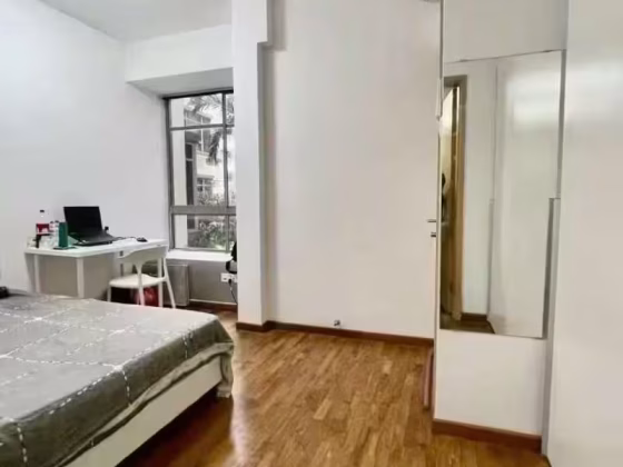 单间出租 • 欧南 •  Atrium Residences • S$1800 • 住宅公寓 • 主人房 照片