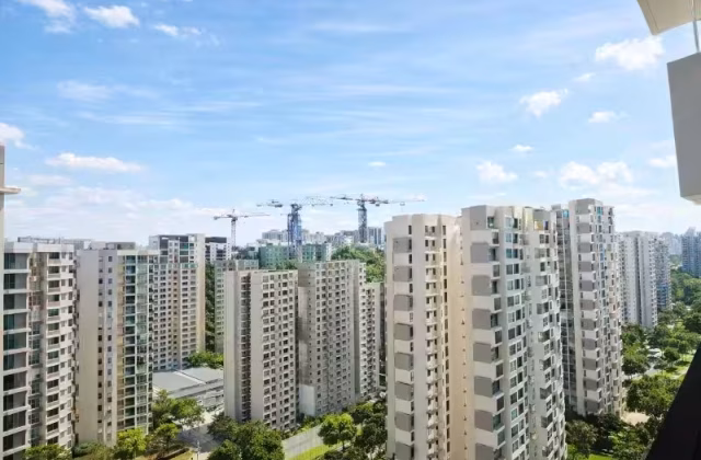 房屋出售 • 盛港 •  Riverbank At Fernvale • S$1698000 • 共管公寓 • 1044ft² / 96m²