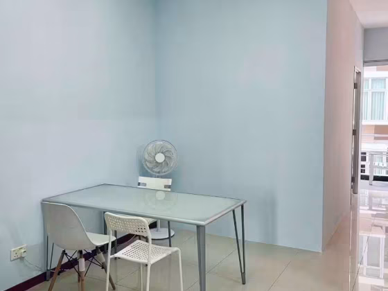 单间出租 • 欧南 •  The Alcove • S$1150 • 住宅公寓 • 普通房 照片