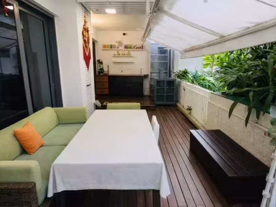 房屋出售 • 裕廊西 •  The Lakefront Residences • S$1050000 • 共管公寓 • 624ft² / 57m² 照片