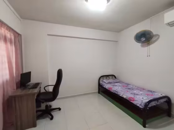 单间出租 • 裕廊西 • 263 Boon Lay Drive • S$1000 • 3房(2臥室) • 普通房 照片