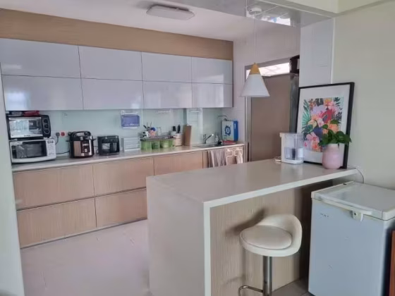 单间出租 • 武吉班让 • 312C Clementi Avenue 4 • S$1600 • 5房(4臥室) • 主人房 照片
