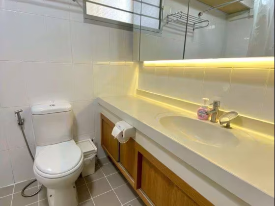 单间出租 • 武吉班让 • 312C Clementi Avenue 4 • S$1600 • 5房(4臥室) • 主人房 照片