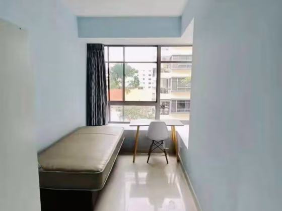 单间出租 • 欧南 •  Atrium Residences • S$1100 • 住宅公寓 • 普通房 照片
