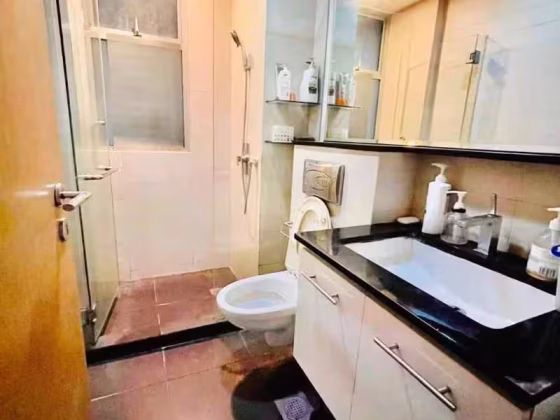 单间出租 • 欧南 •  Atrium Residences • S$1100 • 住宅公寓 • 普通房 照片