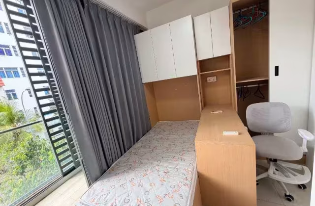 整套出租 • 欧南 •  Centra Suites • S$3500 • 住宅公寓 • 452ft² / 41m²