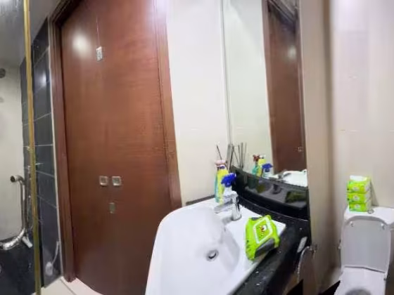 整套出租 • 欧南 •  Centra Suites • S$3500 • 住宅公寓 • 452ft² / 41m² 照片