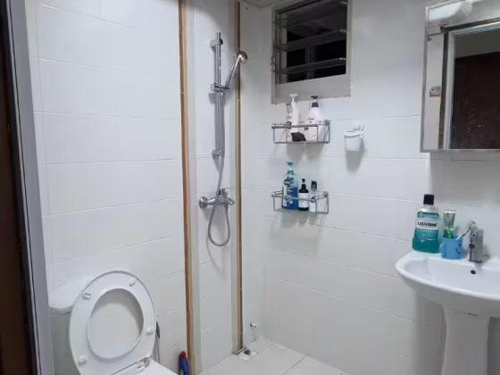 单间出租 • 新加坡河 • 470A Upper Serangoon Crescent • S$1050 • 4房(3臥室) • 普通房 照片