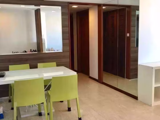 单间出租 • 欧南 •  Central Grove • S$1350 • 住宅公寓 • 普通房 照片