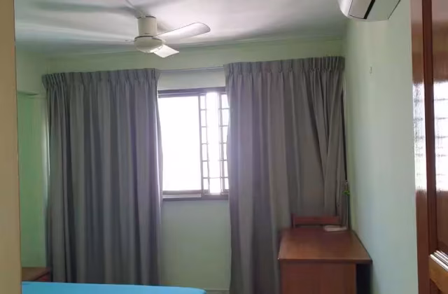 单间出租 • 裕廊西 • 529 Jurong West Street 52 • S$850 • 5房(4臥室) • 普通房