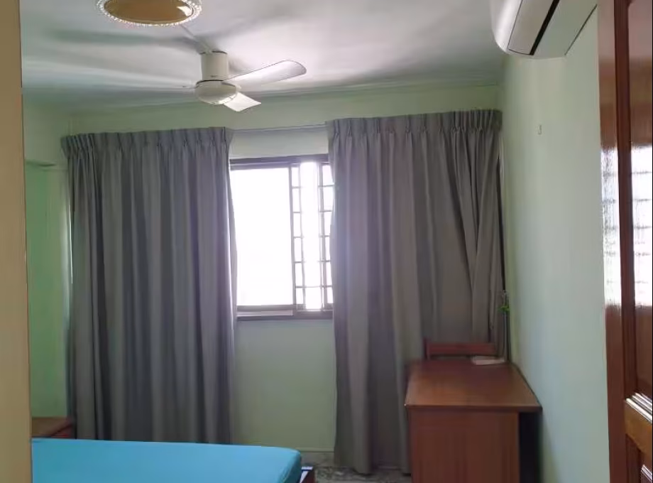 单间出租 • 裕廊西 • 529 Jurong West Street 52 • S$850 • 5房(4臥室) • 普通房 照片