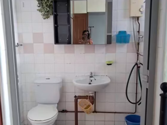 单间出租 • 裕廊西 • 668A Jurong West Street 64 • S$1500 • 4房(3臥室) • 主人房 照片