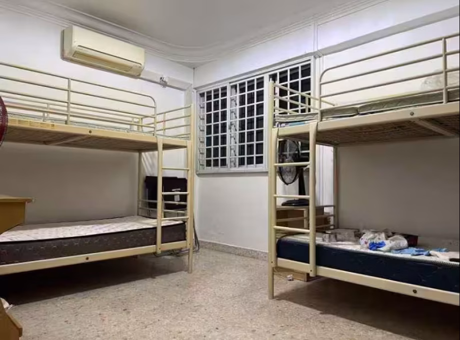 单间出租 • 西部集水区 • 803 Tampines Avenue 4 • S$580 • 3房(2臥室) • 床位出租 照片