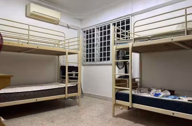 单间出租 • 西部集水区 • 803 Tampines Avenue 4 • S$580 • 3房(2臥室) • 床位出租