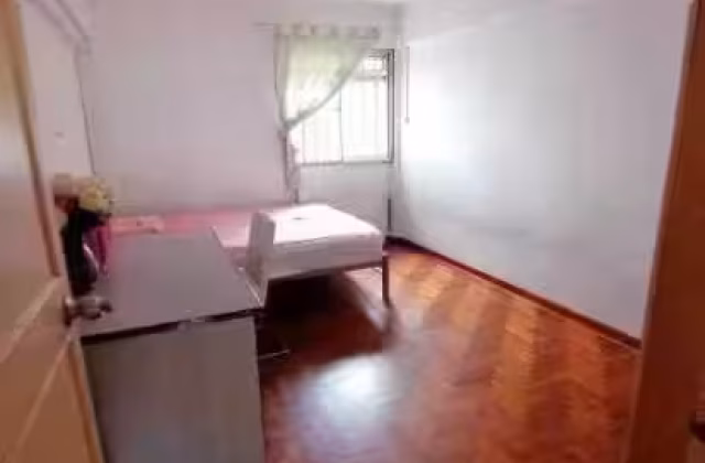 单间出租 • 兀兰 • 167 Woodlands Street 11 • S$1000 • 5房(4臥室) • 普通房