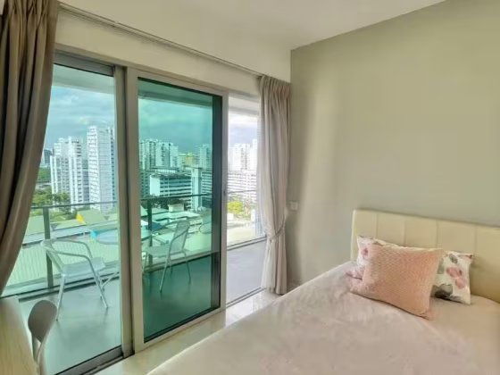 单间出租 • 加冷 •  Eight Riversuites • S$1380 • 共管公寓 • 普通房 照片