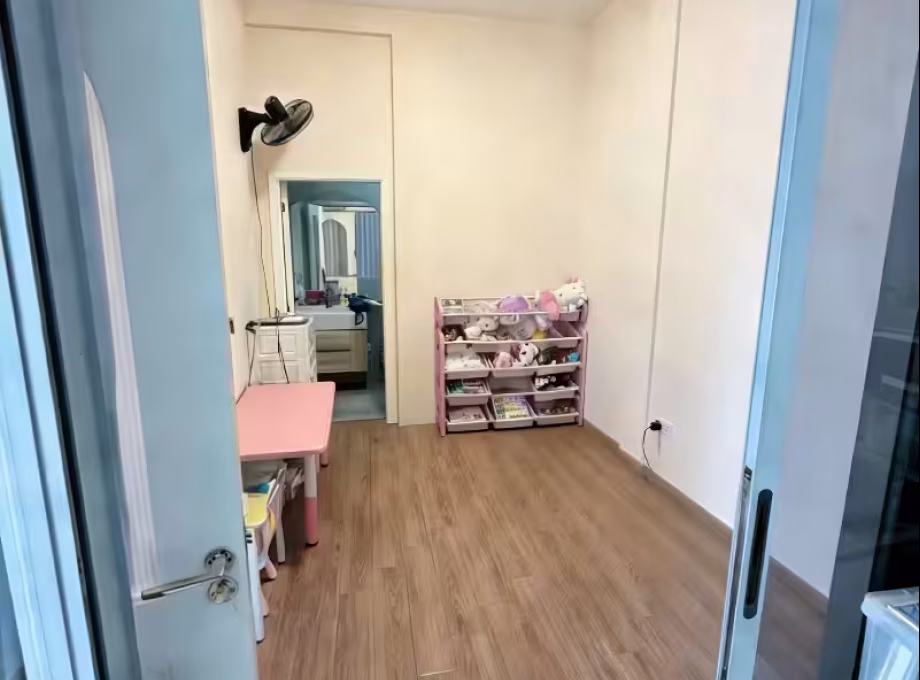 单间出租 • 中央集水区 •  Casa Cambio • S$2700 • 住宅公寓 • 主人房 照片