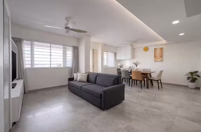 房屋出售 • 三巴旺 • 896B Woodlands Drive 50 • S$570000 • 3房(2臥室) • 1076ft² / 99m²