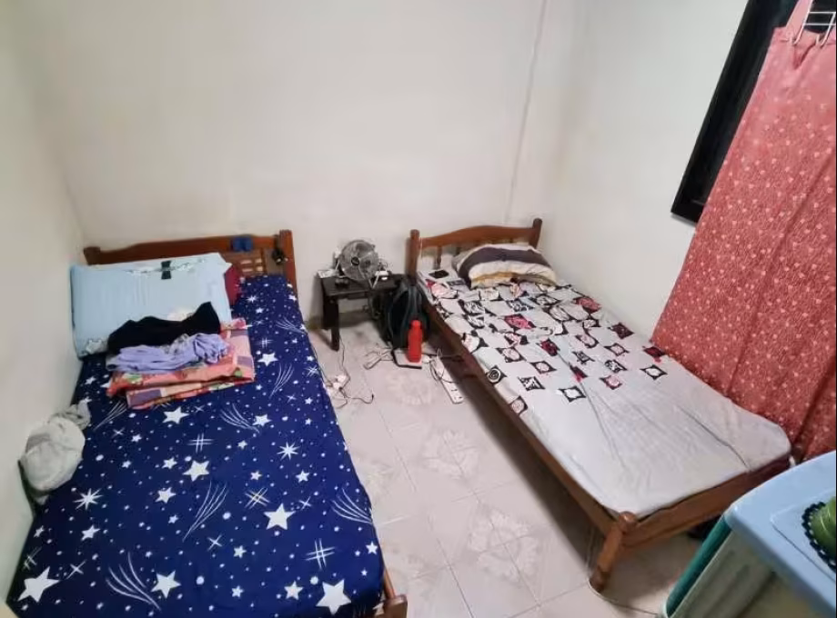 单间出租 • 梧槽 • 703 Yishun Avenue 5 • S$570 • 3房(2臥室) • 床位出租 照片