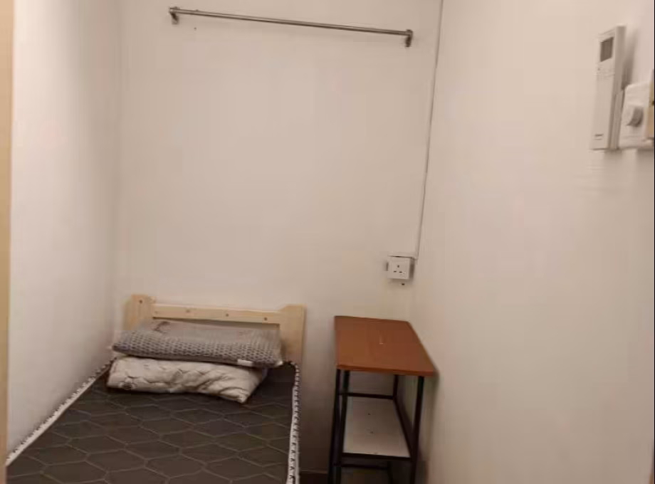 单间出租 • 武吉知马 • 217 Bedok North Street 1 • S$600 • 3房(2臥室) • 佣人房 照片