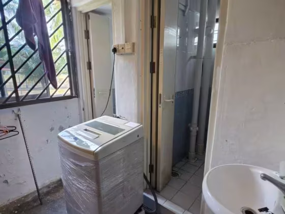 房屋出售 • 后港 • 1 Hougang Avenue 3 • S$360000 • 2房(1臥室) • 635ft² / 58m² 照片