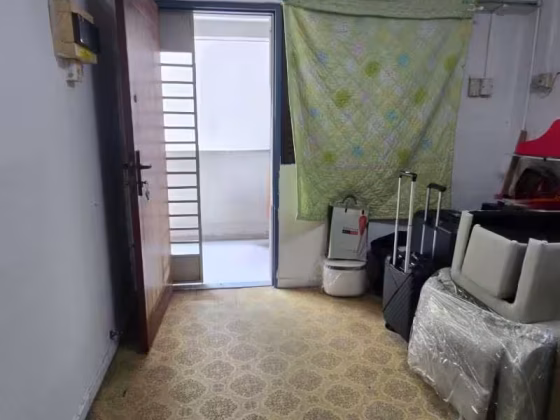 房屋出售 • 后港 • 1 Hougang Avenue 3 • S$360000 • 2房(1臥室) • 635ft² / 58m² 照片