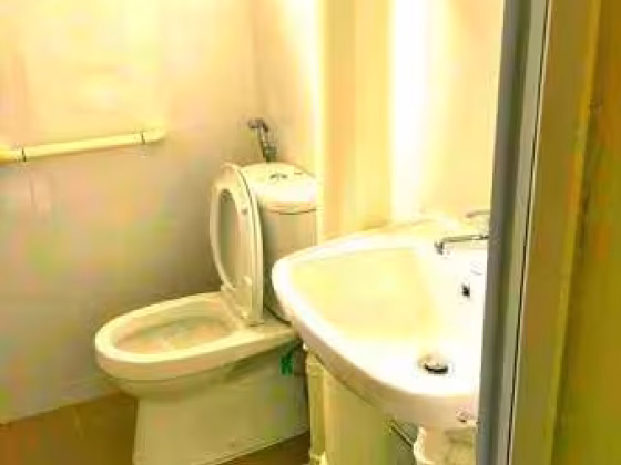 整套出租 • 梧槽 • 715 Yishun Street 71 • S$3250 • 4房(3臥室) • 1062ft² / 98m² 照片