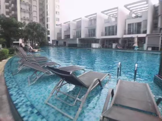 单间出租 • 加冷 •  Eight Riversuites • S$1448 • 共管公寓 • 普通房 照片