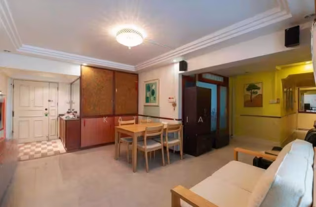 房屋出售 • 裕廊西 • 367 Corporation Drive • S$698000 • 5房(4臥室) • 1315ft² / 122m²