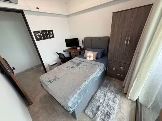 单间出租 • 金文泰 • 90B Telok Blangah Street 31 • S$1600 • 3房(2臥室) • 主人房 照片
